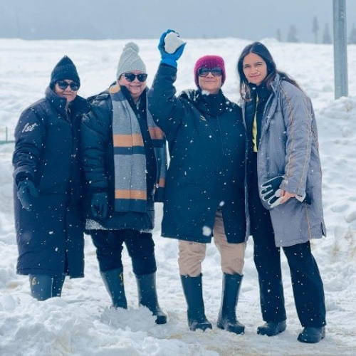 Kashmir-tour-plan-by-Neptune-Tours-and-Travels-feedback