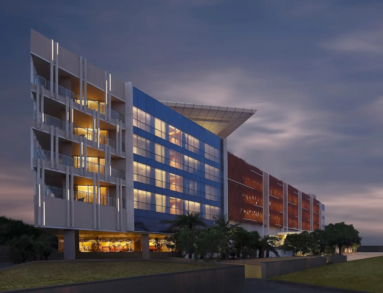 Neptune Tours and Travels provides the best destination wedding plans in India at luxurious InterContinental Jaipur